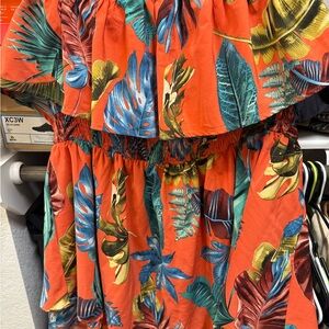 Tropical Leaf Print short jumper